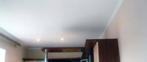 Финишная отделка потолка из гипсокартона. Варианты отделки гипсокартонного потолка