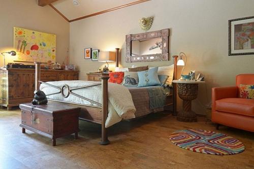 Пробковый пол в интерьере 02