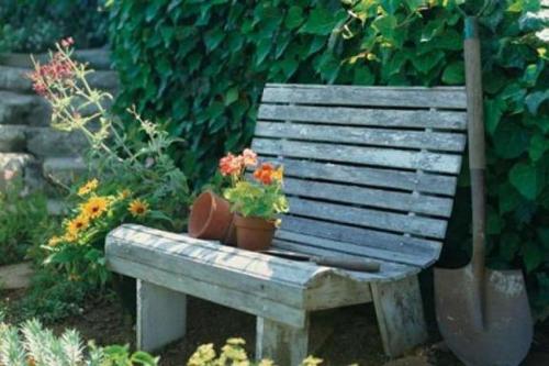 Скамейки из дерева чертеж. Фото садовых скамеек своими руками, их функциональная сторона 23 Скамейки из дерева чертеж. Фото садовых скамеек своими руками, их функциональная сторона 23