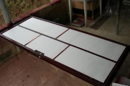 Как утеплить щели входной двери. Утепление входной двери в частном доме