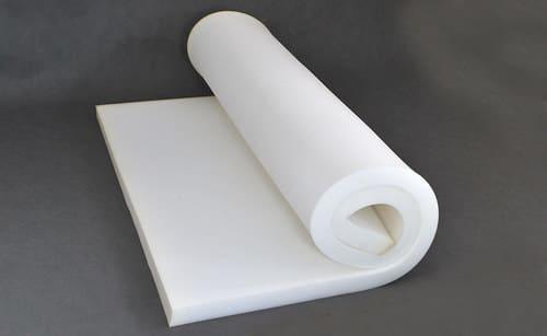 Как утеплить входную дверь в частном доме. Какой утеплитель лучше выбрать?