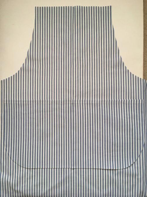 Как сшить фартук на поясе. Фартук с нагрудником