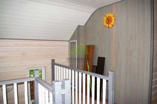 Отделка стен деревянными брусками. Особенности применения 01