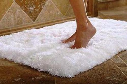 Как передвинуть шкаф без ножек. Как можно передвинуть мебель по линолеуму? Народные методы