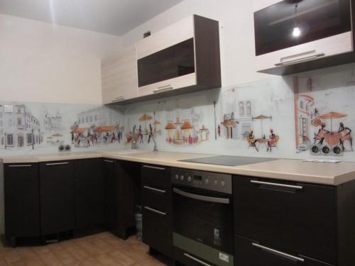 Какие факторы следует учитывать при выборе цвета фартука для кухни. Какой кухонный фартук лучше: выбор цвета и материала