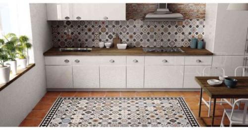 Какие цвета фартуков могут сделать кухню более светлой и просторной. С чем должен сочетаться фартук на кухне