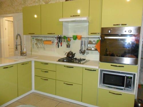 Оливковая кухня. Дизайн кухни в оливковых тонах (фото примеры)