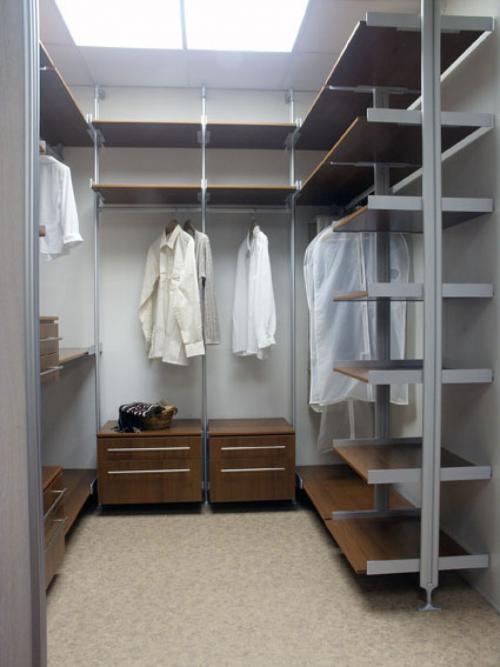 Дизайн маленькой гардеробной из кладовки. Особенности, как делается гардеробная из кладовки