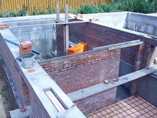 Строительство дома с цокольным этажом. Самостоятельное строительство цокольного этажа