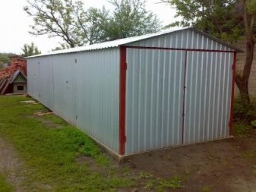 Обшить гараж профлистом. Особенности: плюсы и минусы 04 Обшить гараж профлистом. Особенности: плюсы и минусы 04