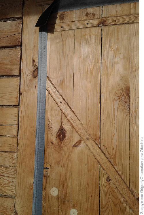 Как часто нужно менять утеплитель для входной двери. Обивка, утепление входной двери, или Холодает - пора утепляться