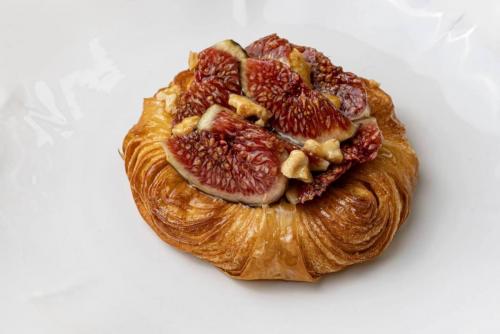 Какие осенние блюда наиболее популярны у клиентов. Что такое осень? Для московских рестораторов это повод добавить в нашу жизнь атмосферу уюта и тепла, предложить сытные и согревающие блюда из сезонных продуктов, удивить новыми сочетаниями.