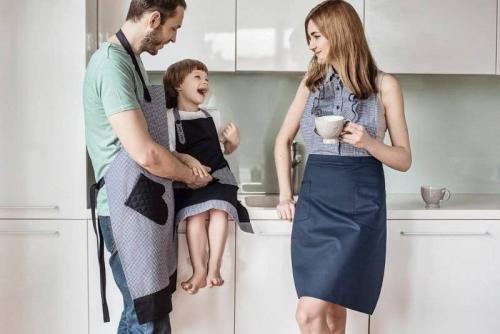 Какие инструменты и материалы необходимы для создания фартука. Выкройка фартука своими руками — шьем женский, мужской и детский фартук для кухни, сада, инструментов, на выпускной и последний звонок + фото