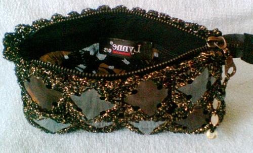 Сделать сумку из бутылок: простой способ создания утилитарного аксессуара 12