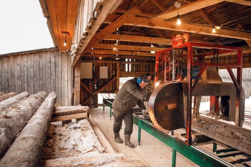 Какие технологии используются для производства профилированного бруса. Производство профилированного бруса: технология изготовления