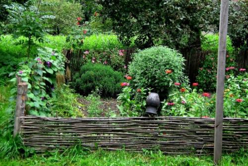 Украшения для сада своими руками оригинальные задумки. 90 идей украшений для сада своими руками (фото)