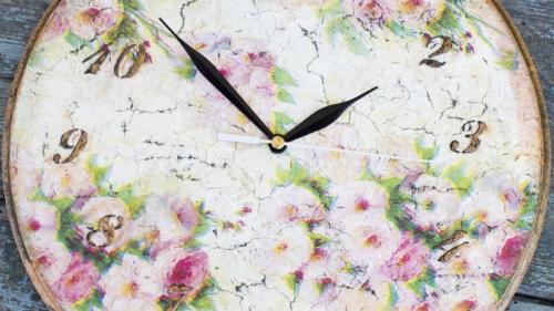 Декор часов своими руками. Декорирование настенных часов своими руками: 125 фото-идей и примеров интерьерного оформления из подручных средств