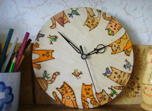 Декор часов своими руками. Декорирование настенных часов своими руками: 125 фото-идей и примеров интерьерного оформления из подручных средств