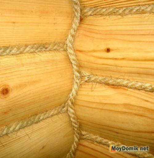 Чем заделать трещины в бревне. Предотвращение трещин: советы и рекомендации 05