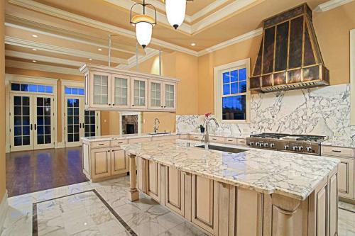 Отделочные материалы для стен кухни. В квартире