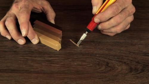 Заделка трещин воском. Основные свойства и назначение