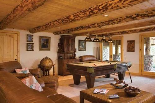 Внутренняя отделка дома из бруса. Способы внутренней отделки дома из бруса 10 Внутренняя отделка дома из бруса. Способы внутренней отделки дома из бруса 10