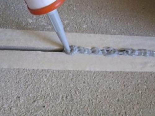 Зачем нужен герметик для сруба. Особенности использования  03