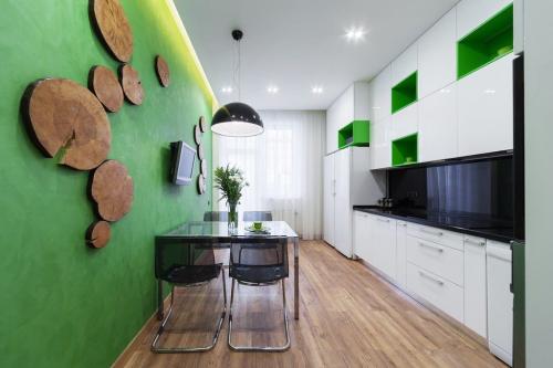 Кухня серо-зеленого цвета. Зеленая кухня — сочетание цветов и оттенков