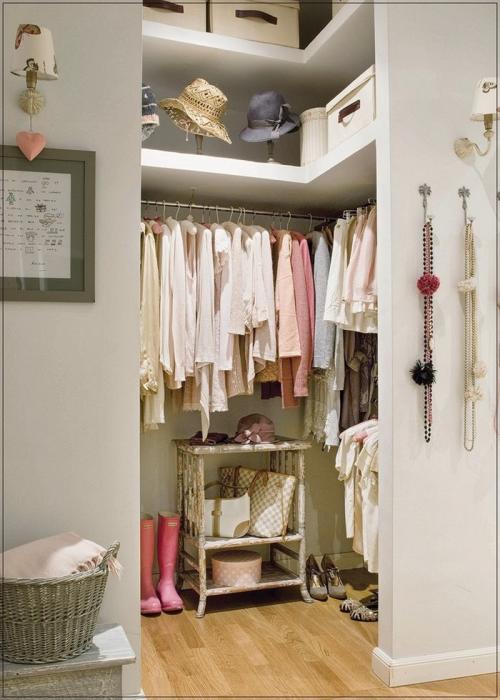 Как сделать гардеробную своими руками в маленькой комнате. Как сделать гардеробную в маленькой комнате: полезные советы