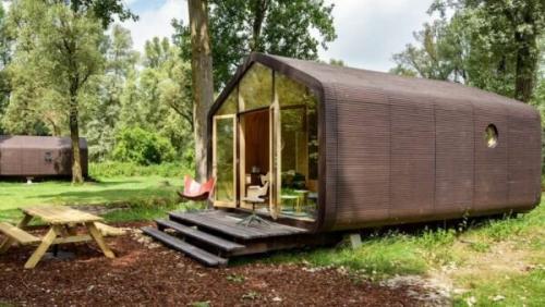 Как сделать утеплительный картон для дверей. Утепляю свой дом бесплатным упаковочным картоном. На всякую стекловату теперь денежки не трачу