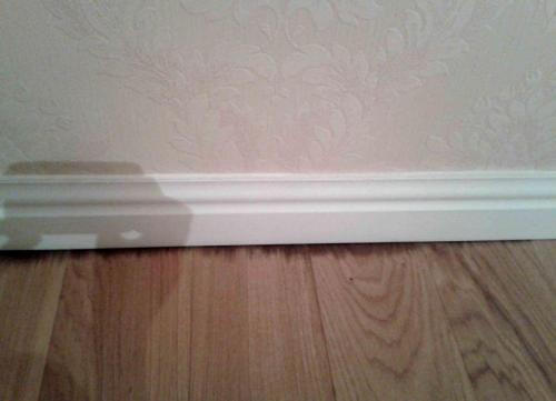 Паркет потемнел от воды. Почему появились темные пятна на паркетной доске и в чем причина?