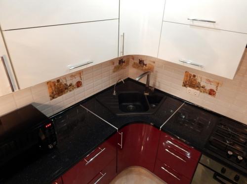 Кухонный фартук из плитки кабанчик. 20 интерьеров с плиткой кабанчик на кухонном фартуке