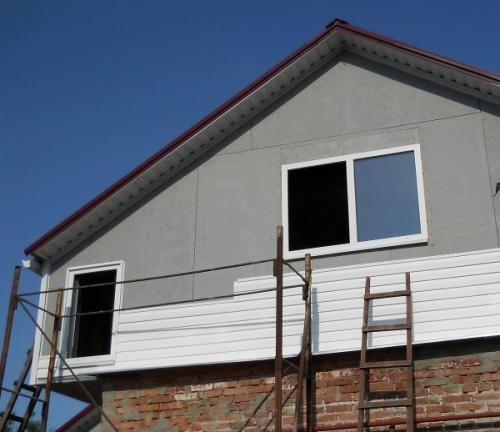 Как наносить сайдинг на фронтон