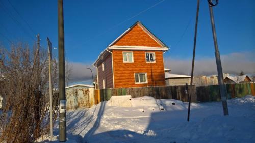 Профессиональный подход к обшивке фронтона: всё, что нужно знать о профнастиле 07 Профессиональный подход к обшивке фронтона: всё, что нужно знать о профнастиле 07