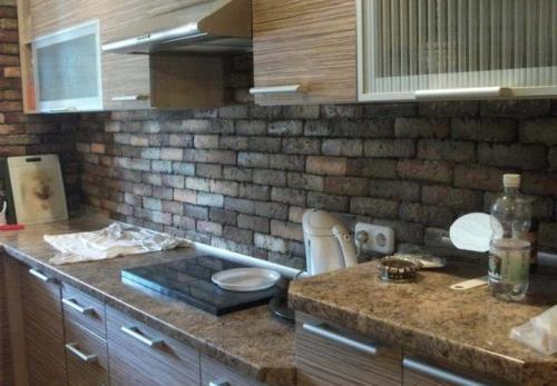 Керамическая плитка для фартука на кухню. Стандарты фартука на кухне 15