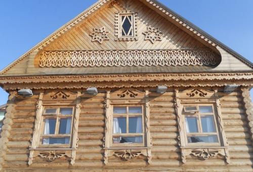 Как изменился дизайн фронтонов дома с течением времени. Немного истории