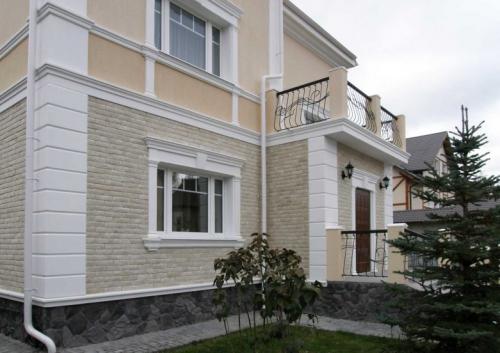 Как задекорировать стену на улице. Фасадный декор своими руками: мастер-класс по наружной отделке дома. Фото лучших примеров + советы по выбору материалов