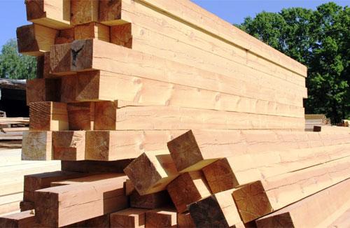 Какие особенности конструкции деревянного дома влияют на выбор материала. Выбор бруса