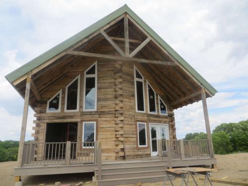 Из чего лучше строить деревянный дом. Правильный выбор материала для возведения деревянного дома