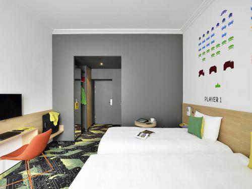 Как обустроить однокомнатную квартиру для двоих. Из одной комнаты – две