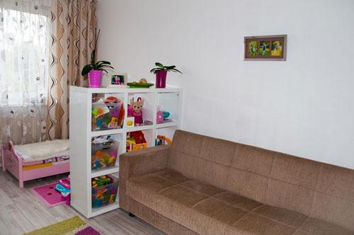 Как обставить однокомнатную квартиру с ребенком. Детская зона в однокомнатной квартире: 50 идей с фото