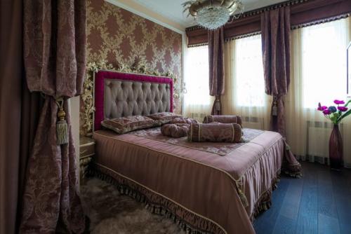 Расстановка мебели в маленькой квартире. Дизайн маленьких комнат (200 фото): примеры идеального оформления, выбор цвета и стиля, планировка и зонирование