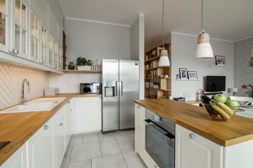 Дизайн кухни с островом. Современная кухня с островом