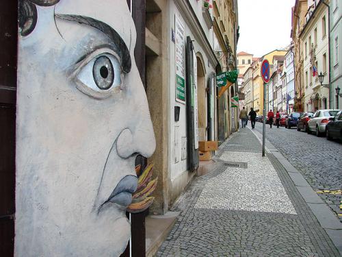 Рисунок на стене на улице. Граффити делает веселее серые городские кварталы – потрясающая подборка интересных работ уличных художников