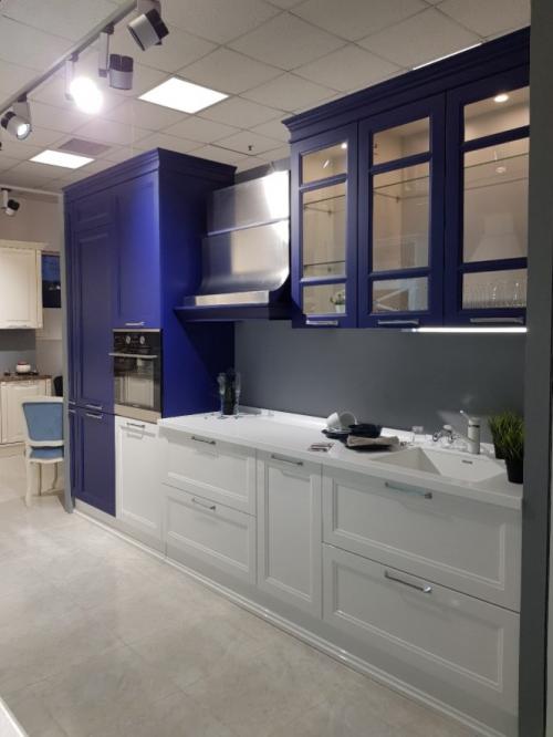 Сине-зеленый… очень необычный цвет для кухни. 109 модных интерьеров кухни в синих тонах