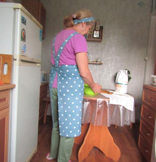 Выкройка фартука для взрослого. Выкройка фартука: пошаговая инструкция, как сшить кухонный фартук своими руками, фото лучших идей и выкроек