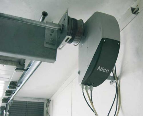 Какие ворота в гараж выбрать: полное руководство для начинающих 03 Какие ворота в гараж выбрать: полное руководство для начинающих 03