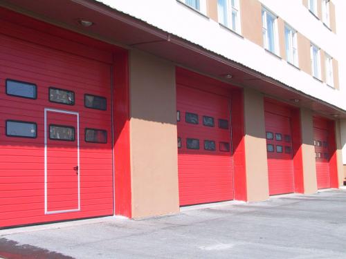 Какие автоматические системы можно установить для гаражных ворот. Автоматика для промышленных ворот