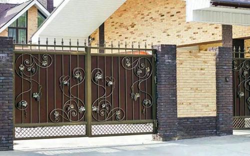 Какие основные факторы стоит учитывать при выборе гаражных ворот. Какие бывают виды ворот для дачи и участка?