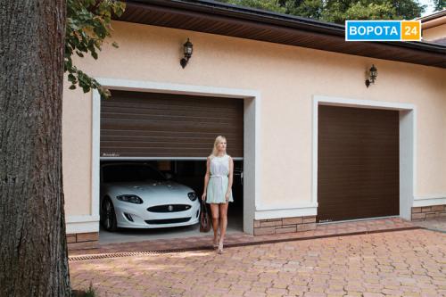 Секционные гаражные ворота: все плюсы и минусы 11 Секционные гаражные ворота: все плюсы и минусы 11